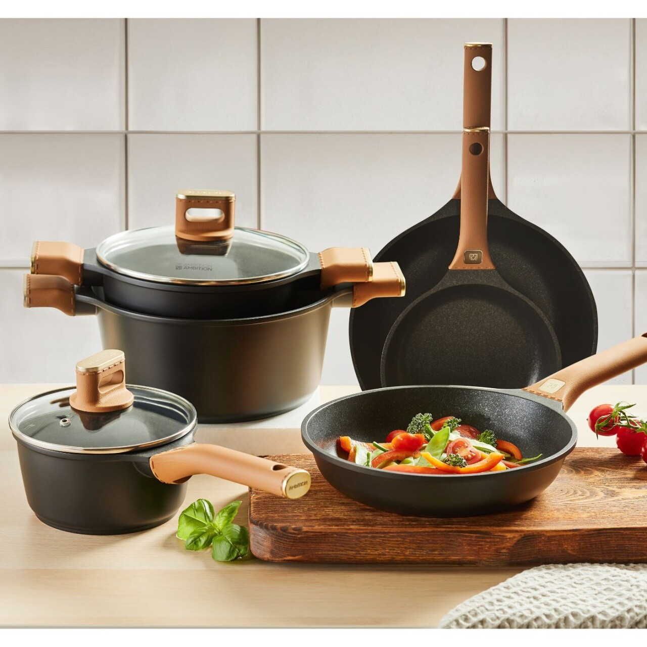 Oala cu capac Camel, Ambition, 20 cm, 2.4 L, aluminiu, negru/maro - imagine 6